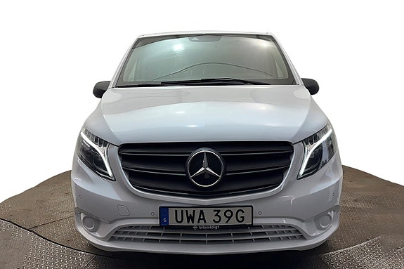 Mercedes-Benz Vito 119 3 of 29