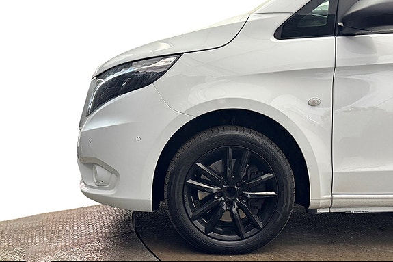 Mercedes-Benz Vito 119 11 of 29