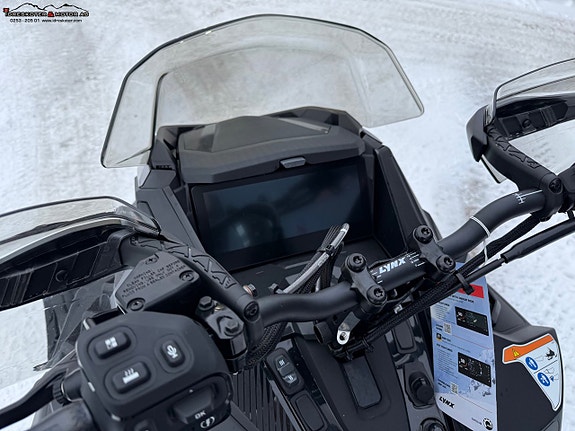 Lynx XTerrain RE 900 ACE Turbo R 51mm 10.25" Display *Kampanj* 6 of 7