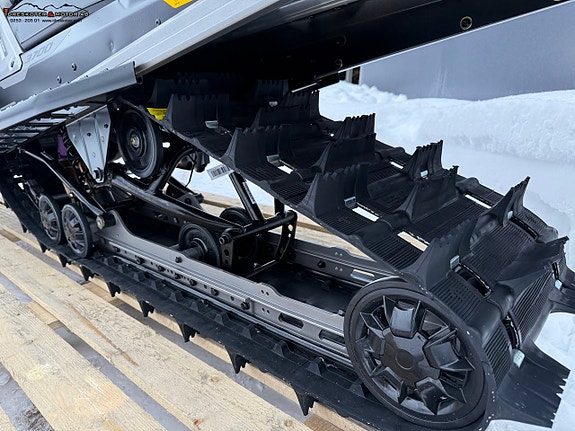 Lynx XTerrain RE 900 ACE Turbo R 51mm 10.25" Display *Kampanj* 5 of 7
