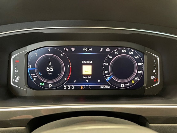Volkswagen Tiguan 13 of 26