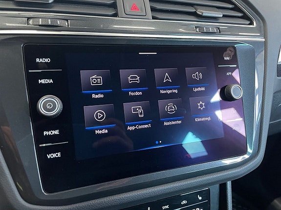 Volkswagen Tiguan 19 of 26