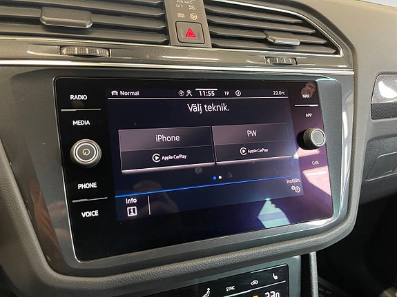 Volkswagen Tiguan 21 of 26