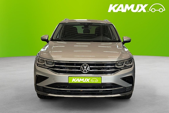 Volkswagen Tiguan 6 of 26