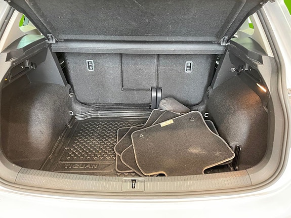 Volkswagen Tiguan 9 of 26