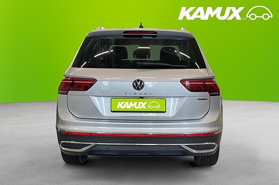 Volkswagen Tiguan 5 of 26