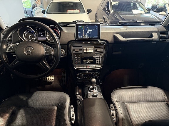 Mercedes-Benz G350 17 of 30