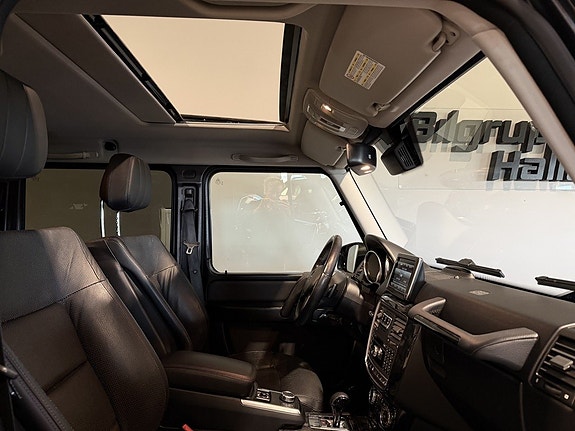 Mercedes-Benz G350 19 of 30