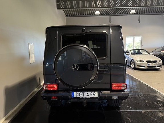Mercedes-Benz G350 9 of 30