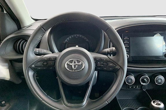 Toyota Aygo X 12 of 13