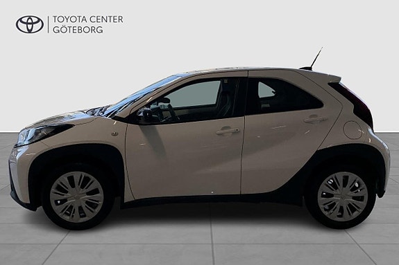 Toyota Aygo X 5 of 13