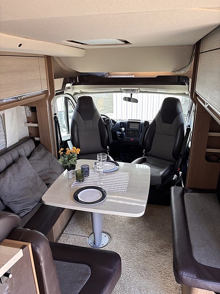 Dethleffs 4 TRAVEL T 6966-4 5 of 18