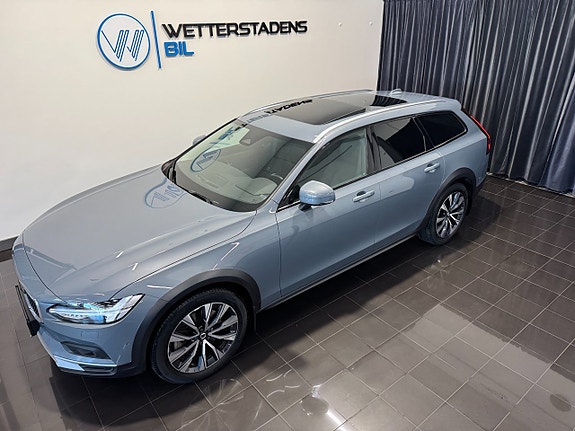 Volvo V90 Cross Country 9 of 27