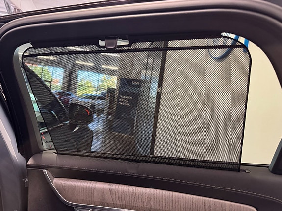 Volvo V90 Cross Country 15 of 27