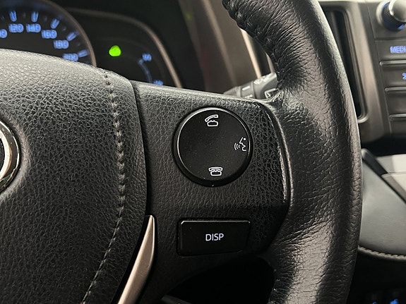 Toyota RAV4 29 of 30