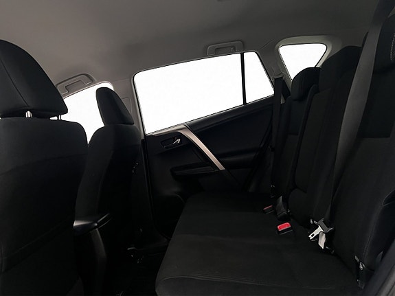 Toyota RAV4 19 of 30