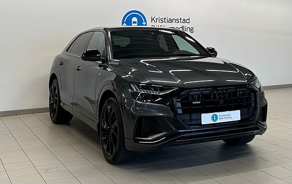 Audi Q8 5 of 12