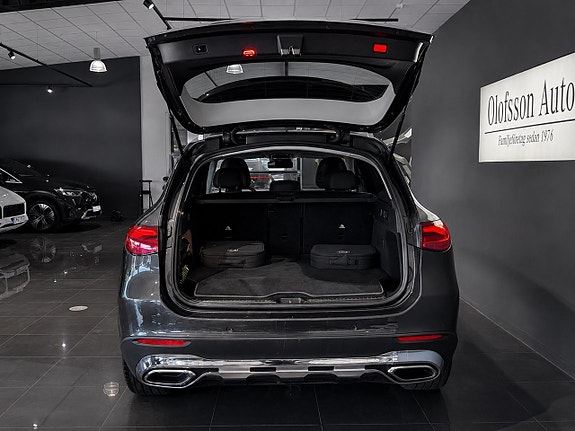 Mercedes-Benz GLC300 e 6 of 15