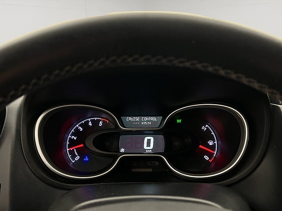 Opel Vivaro 19 of 28