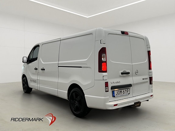Opel Vivaro 7 of 28