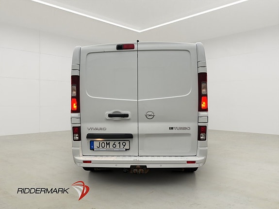 Opel Vivaro 8 of 28