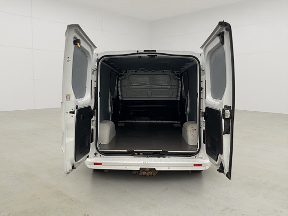 Opel Vivaro 11 of 28
