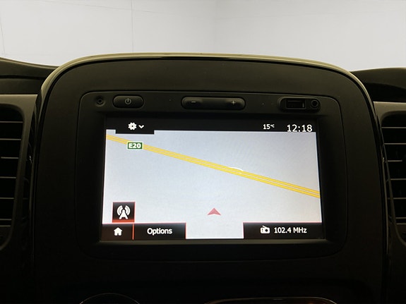 Opel Vivaro 24 of 28