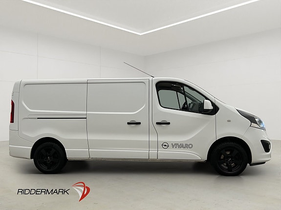 Opel Vivaro 2 of 28