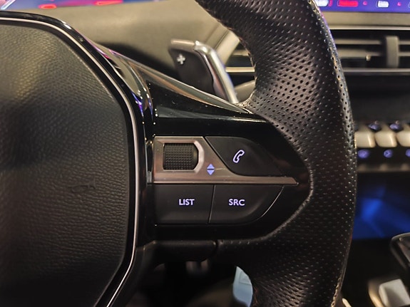 Peugeot 3008 14 of 19