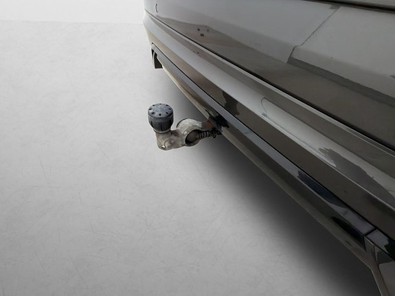 Volvo XC60 10 of 30
