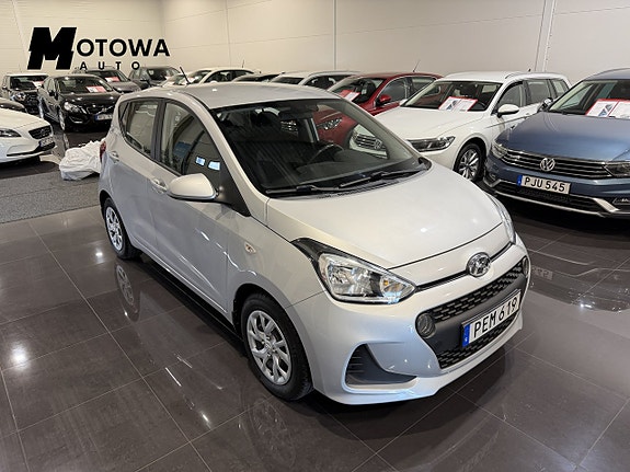 Hyundai i10 6 of 24