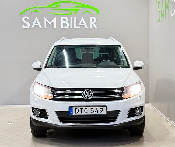 Volkswagen Tiguan 2 of 19