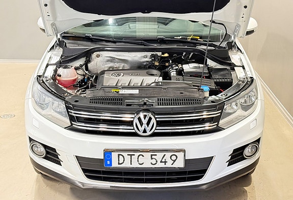 Volkswagen Tiguan 17 of 19