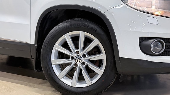 Volkswagen Tiguan 19 of 19