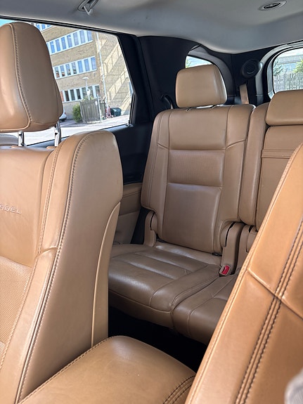 Dodge Durango 4 of 8