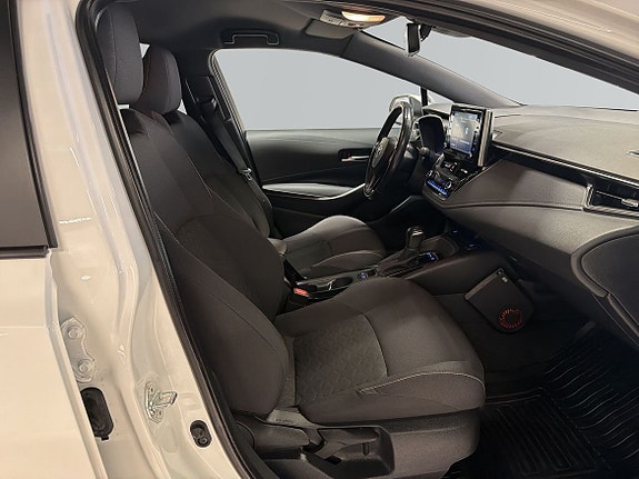 Toyota Corolla 6 of 13