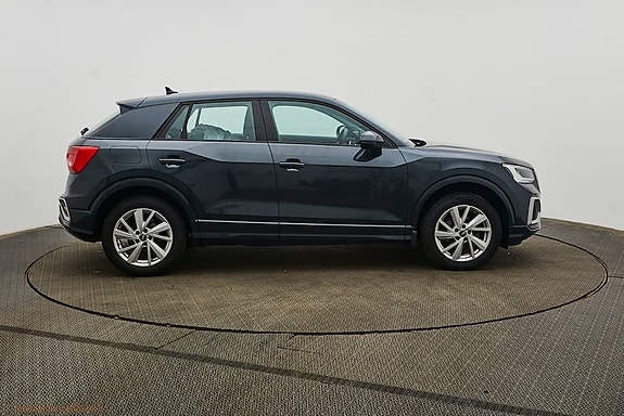 Audi Q2 5 of 10