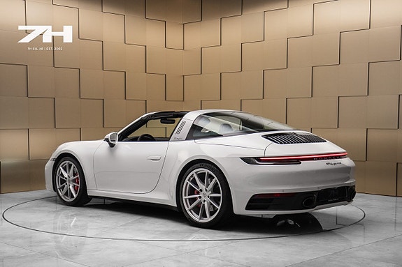 Porsche 911 Targa 4S 3 of 28