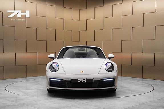Porsche 911 Targa 4S 8 of 28