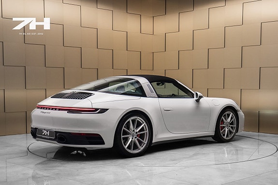 Porsche 911 Targa 4S 5 of 28