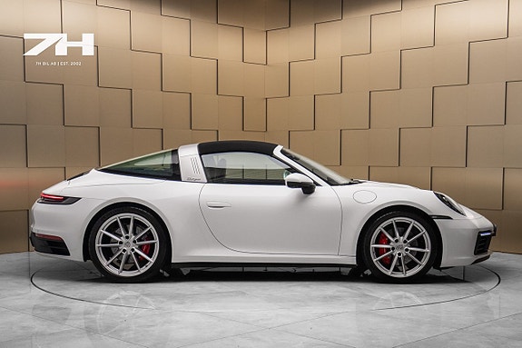 Porsche 911 Targa 4S 6 of 28