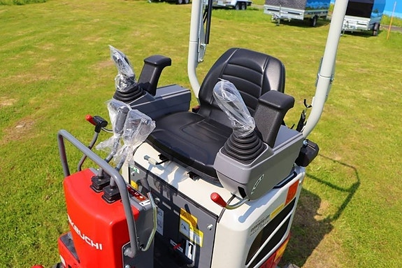 Takeuchi TB210R 3 of 6