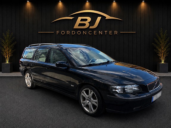 Volvo V70 6 of 7