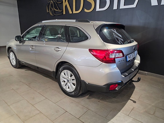 Subaru Outback 3 of 14