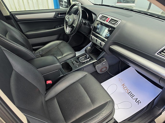 Subaru Outback 7 of 14