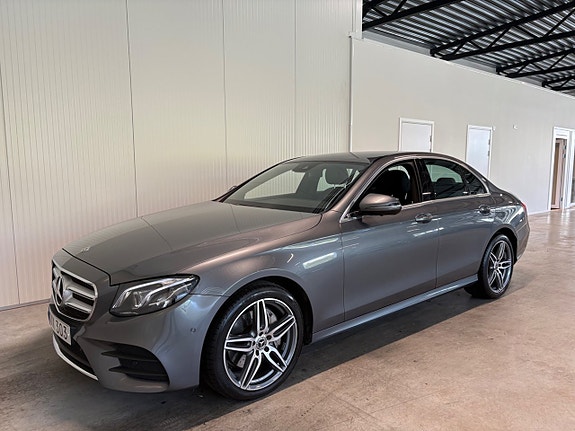 Mercedes-Benz E220 4 of 24