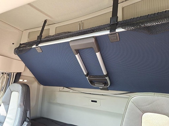Volvo Vehicle Rigid 6x2-2 box full side opening 19 of 19