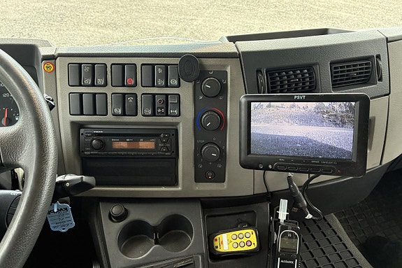 VOLVO FL280 4x2 22 of 27