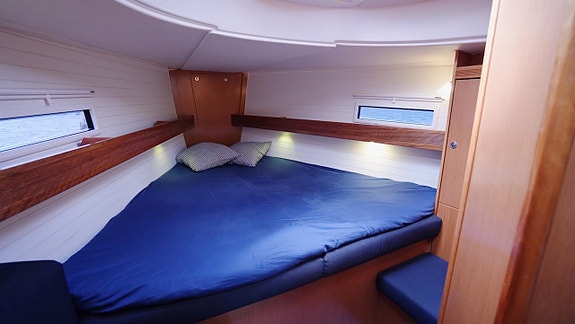 Bavaria 40 Cruiser / 2011 9 of 12