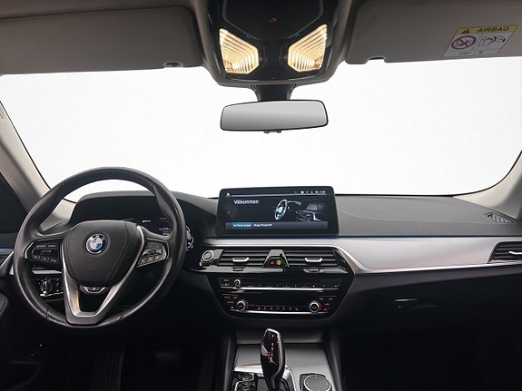 BMW 530e 13 of 30